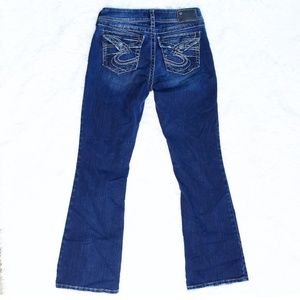 SILVER JEANS Suki Surplus Boot Cut